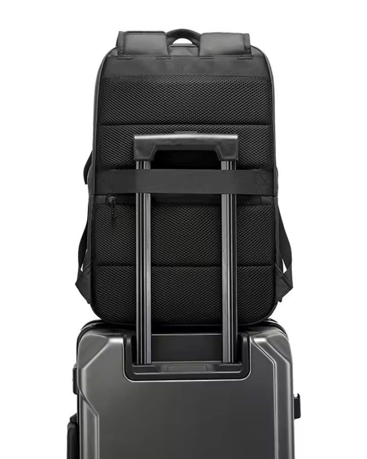 sac à dos idéal pour les professionnels avec laptop