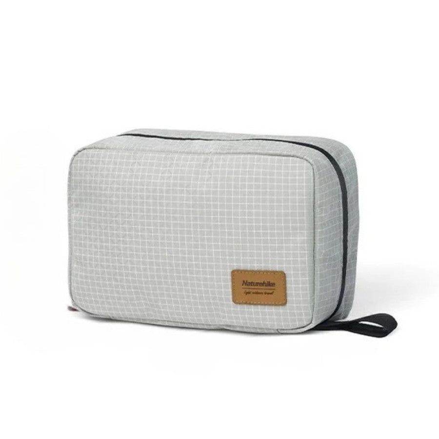 trousse de toilette à suspendre