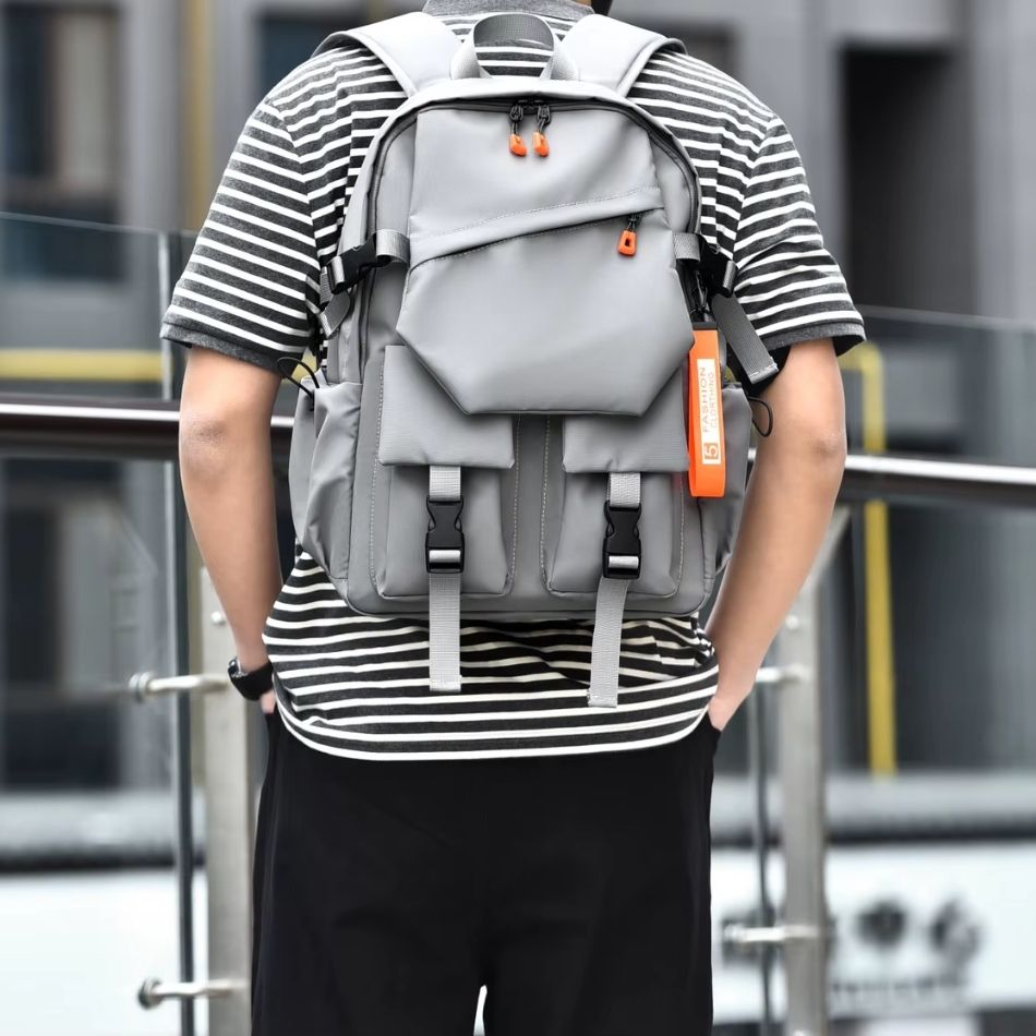 Sac à dos fashion avec multipoches homme