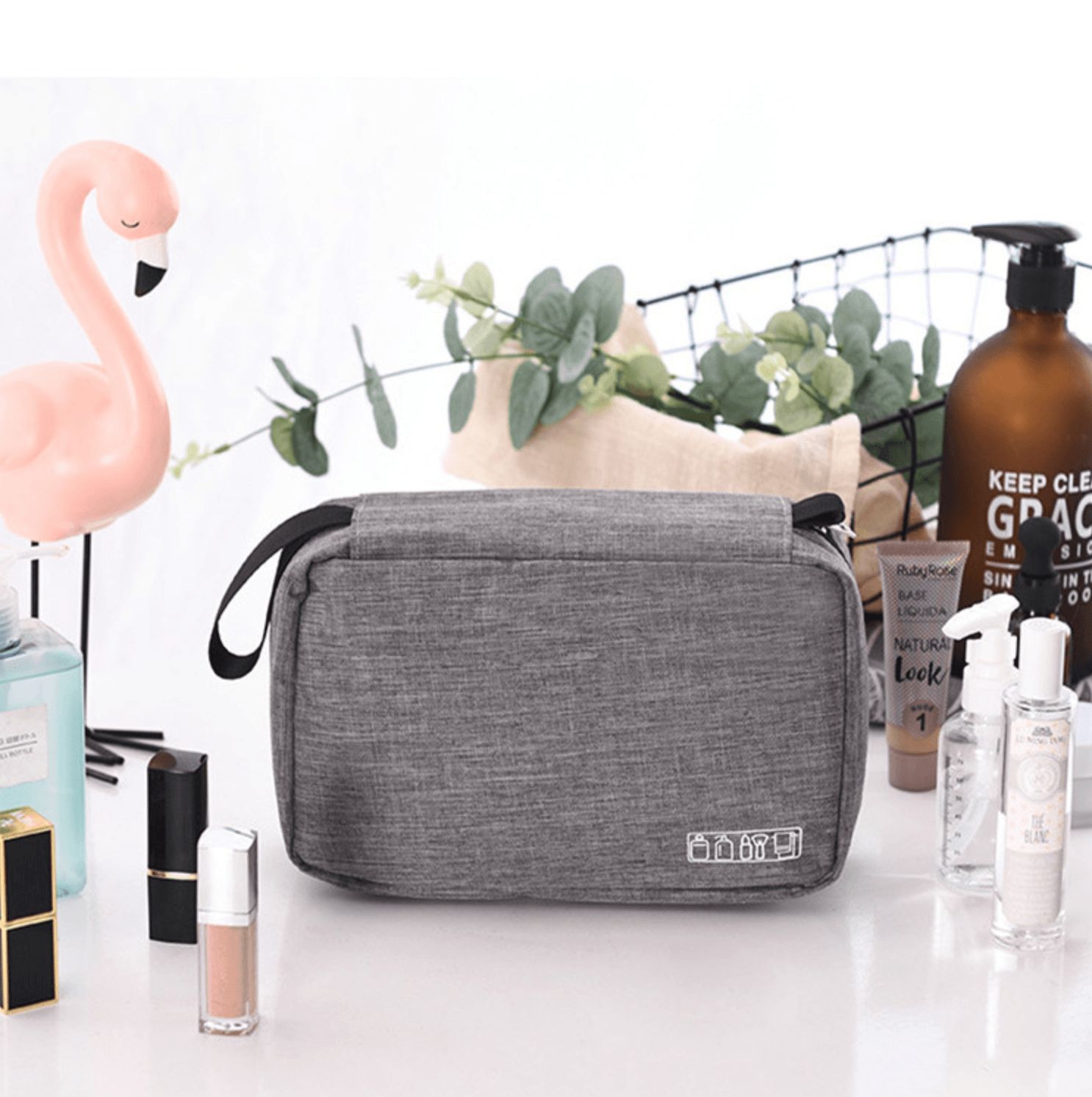 accessoire de voyage trousse de toilette gris