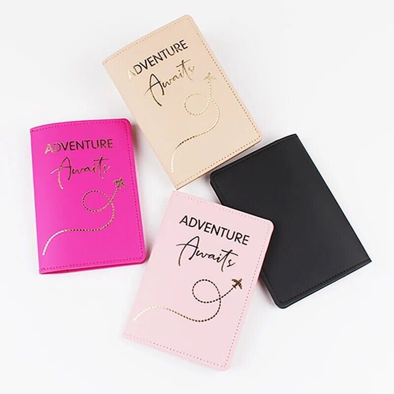 étui personnalisé pour passeport design Adventure Awaits