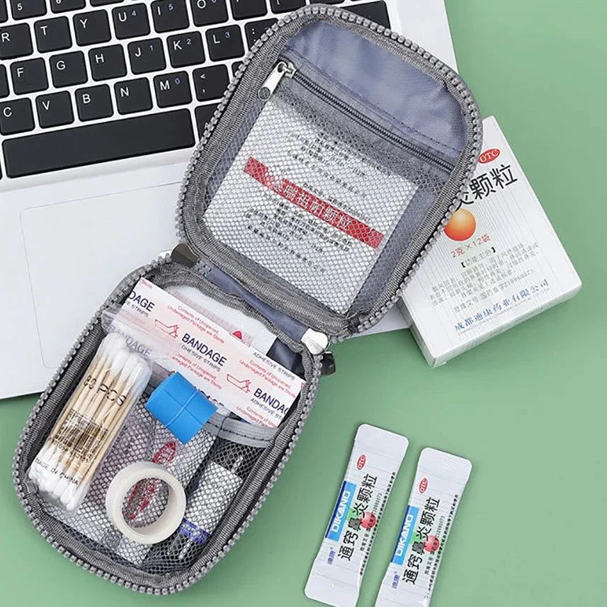 kit médical pratique pour les déplacements