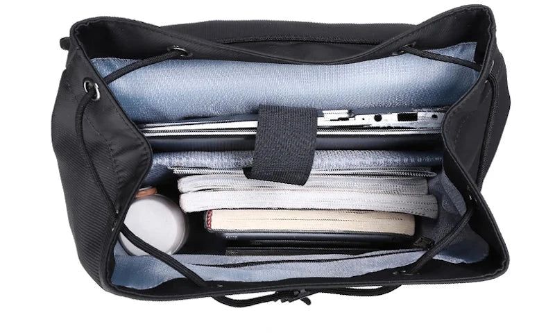 sac à dos homme élégant couleur noire