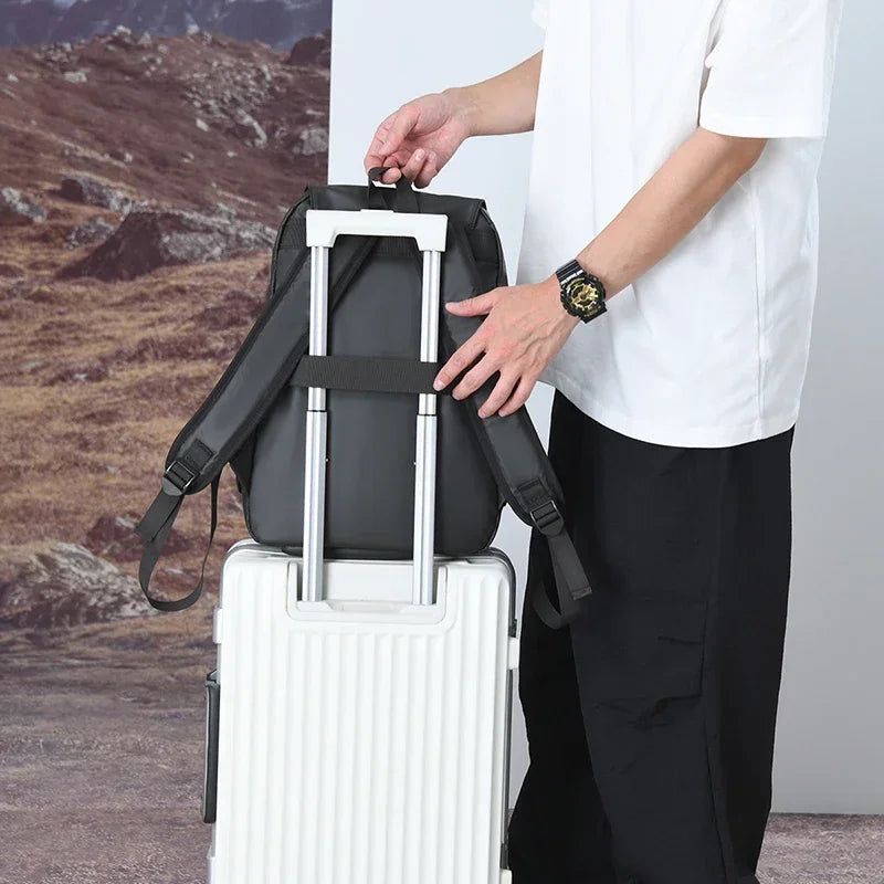 sac à dos imperméable léger pour le voyage