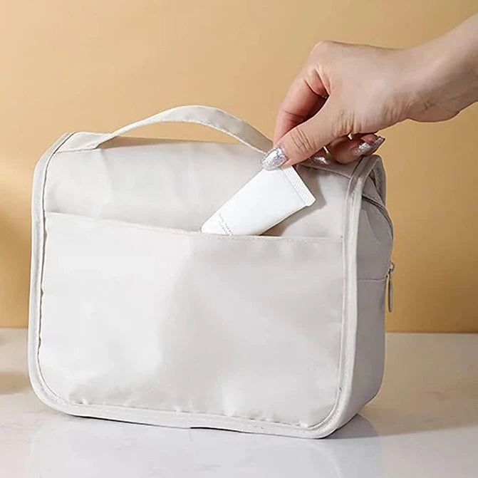 trousse de voyage pour cosmétiques suspendue